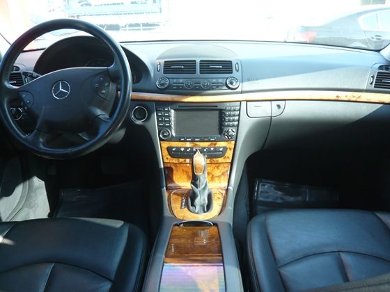 2005年 Benz 賓士 E350 照片2