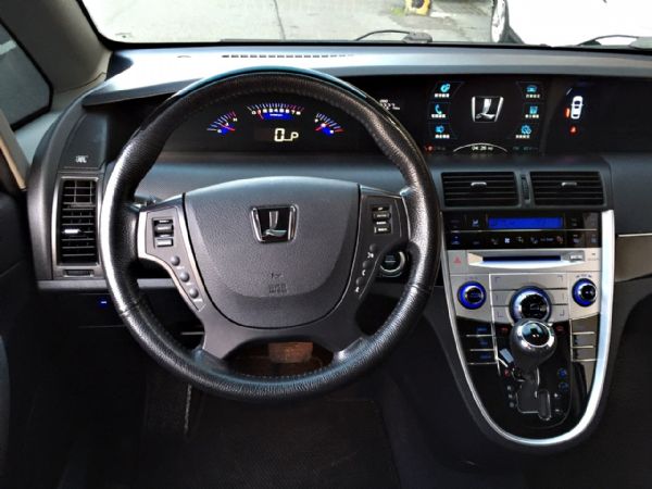 LUXGEN 7 MPV 免保人可全貸 照片4