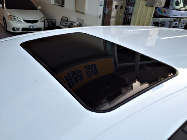 LUXGEN 7 MPV 免保人可全貸 照片8