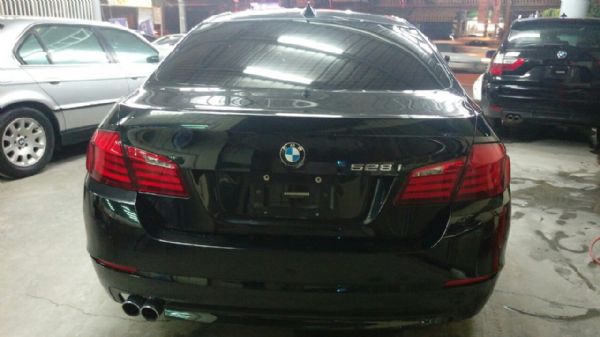 （鴻利汽車）2011年 BMW528I  照片8