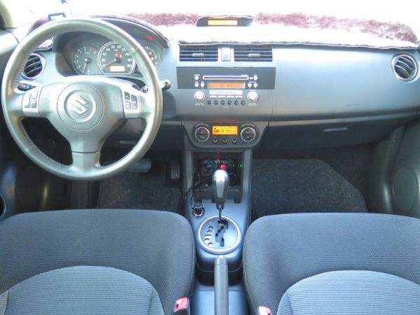 2006年 Suzuki 鈴木Swift 照片2