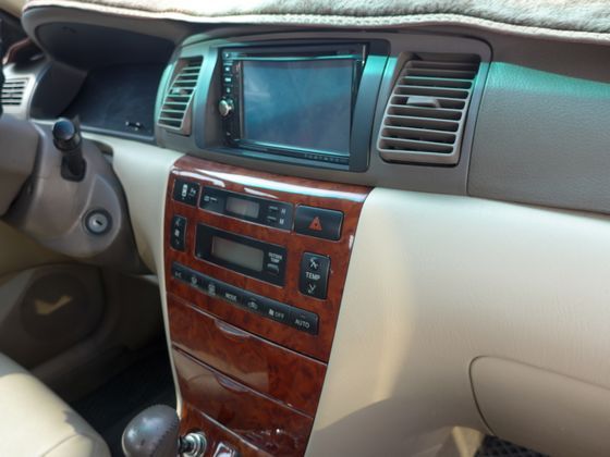Toyota豐田  Altis 照片6