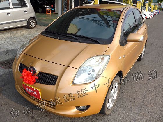  Toyota豐田  Yaris 照片1