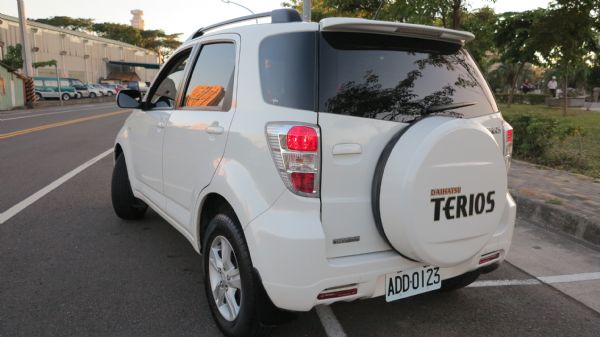 2012年 Terios 2WD 照片2