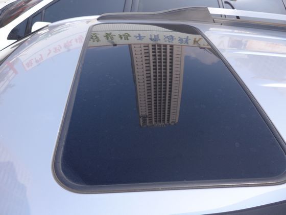 現代  Tucson柴油 2.0 銀 照片7