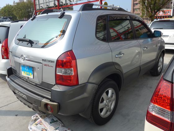 現代  Tucson柴油 2.0 銀 照片10