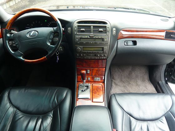 2004年 Lexus 凌志 LS430 照片2