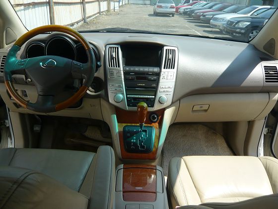 2005年 Lexus 凌志 RX330 照片2