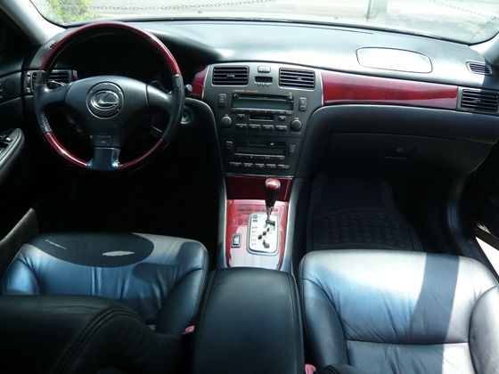 2004年 Lexus 凌志 ES330 照片2