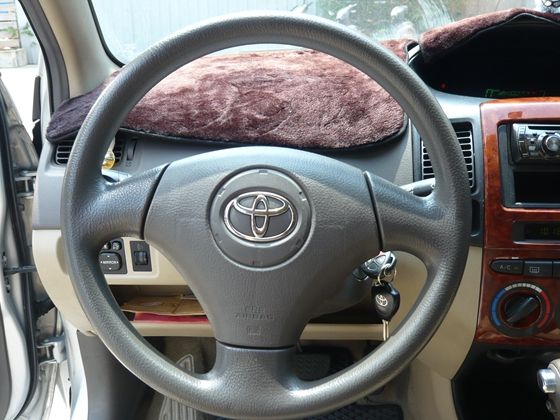 2010年Toyota 豐田 VIOS 照片5