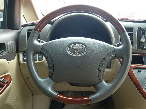 2005年 Toyota 豐田 Wish 照片5