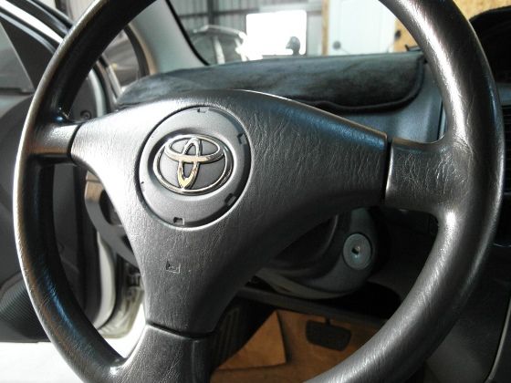 2005年 Toyota 豐田 Vios 照片4
