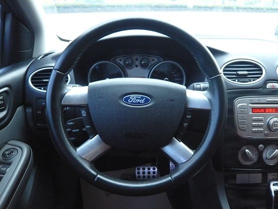 2012年 Ford 福特 Focus  照片5
