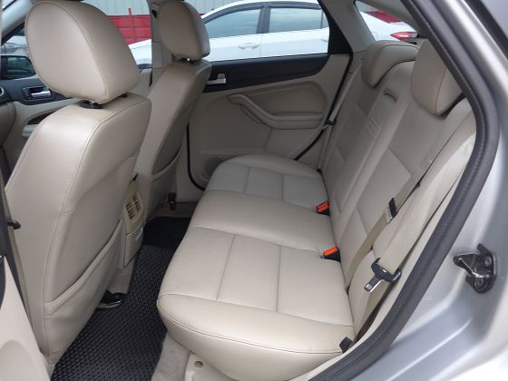  Ford 福特  Focus 照片4