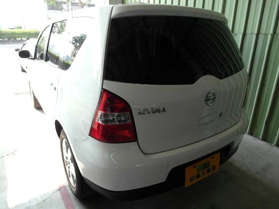 2010年Nissan日產Livina 照片10