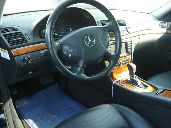 2005年 Benz 賓士 E350  照片3