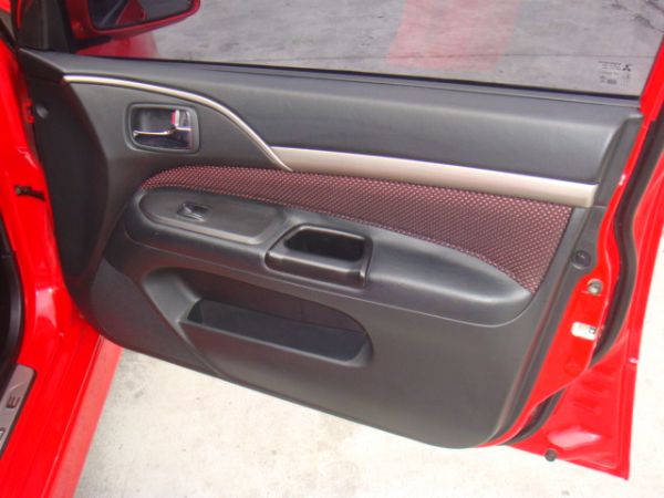 MITSUBSHI VIRAGE IO 照片5