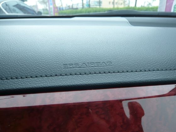 2012年 Toyota 豐田Camry 照片8