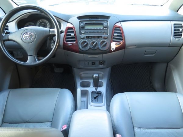 2007年 Toyota豐田Innova 照片2