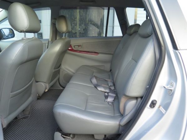 2007年 Toyota豐田Innova 照片4