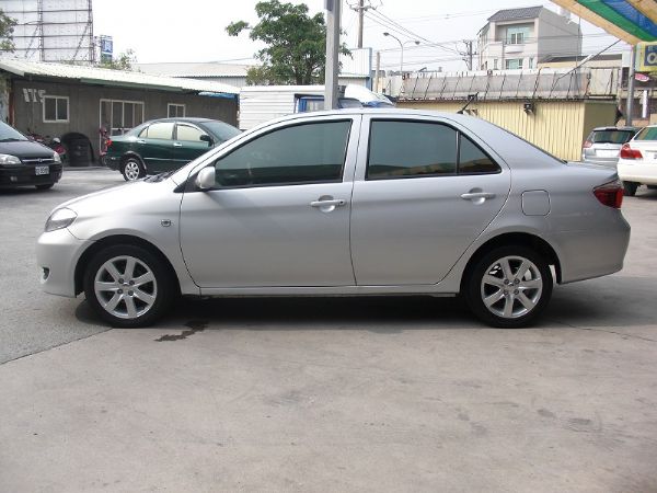 TOYOTA VIOS J版 1.5 銀 照片6