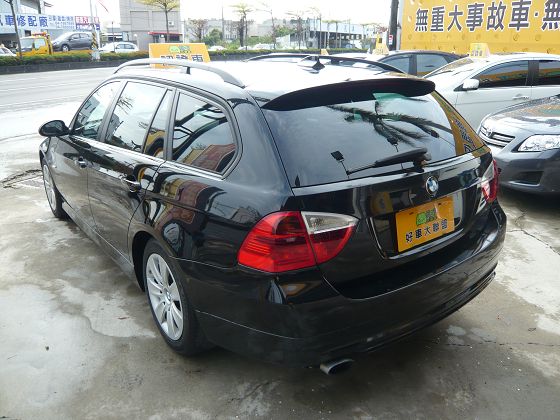 BMW 寶馬 320i 照片10