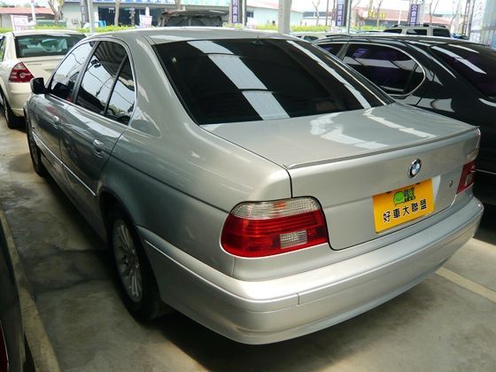 BMW 寶馬 520i 2.0 照片10