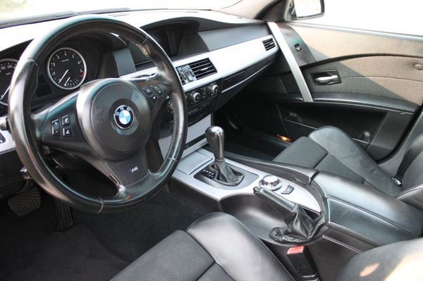 BMW E60 525 M版 稀有藍黑 照片4