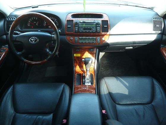 Toyota 豐田 Camry 2.0 照片2