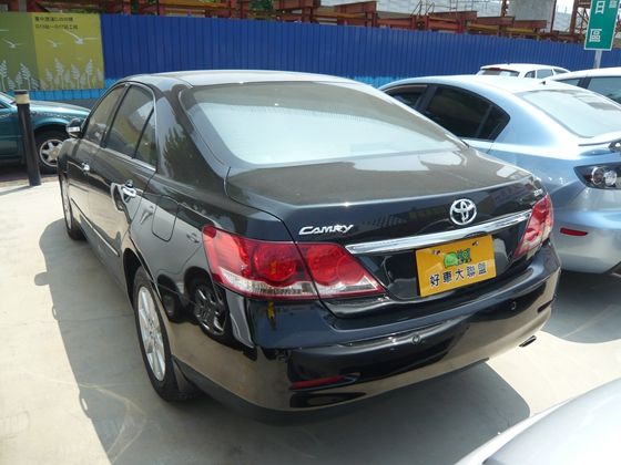 Toyota 豐田 Camry 2.0 照片10