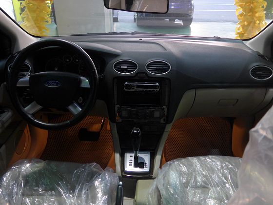 Ford 福特/Focus 1.8 照片2