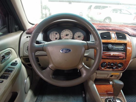 Ford 福特/Tierra LS 照片5