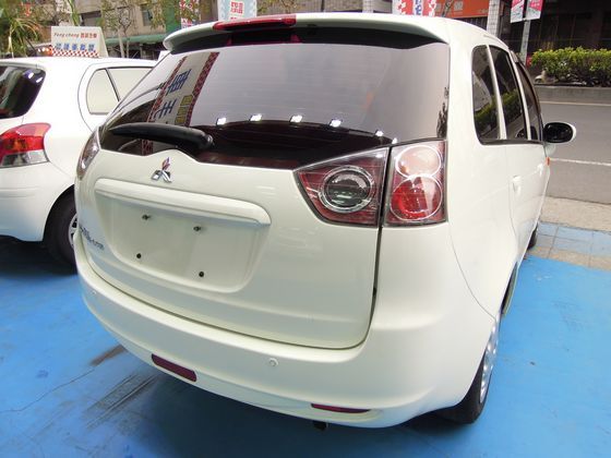 2011 三菱Colt Plus 1.6 照片10