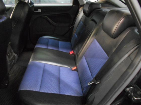 Ford 福特/Focus 2.0 照片4