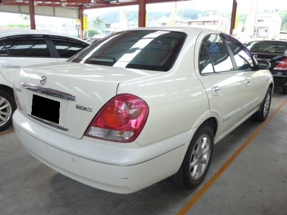 2004 Nissan M1 1.8 照片10