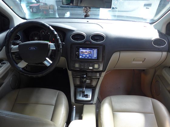 Ford 福特/Focus 1.8 照片2