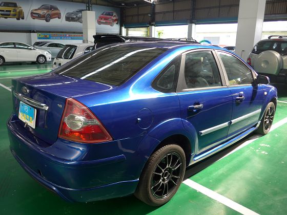 Ford 福特/Focus 1.8 照片10