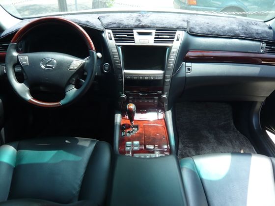 Lexus 凌志 LS460L 4.6 照片2