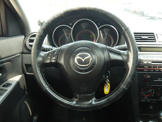 Mazda 馬自達 馬3S 2.0 照片5