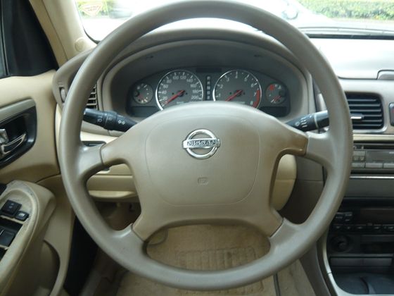 Nissan日產 Strntra 180 照片5