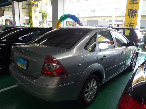 Ford 福特/Focus 1.8 照片10