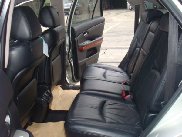 LEXUS RX330 照片8