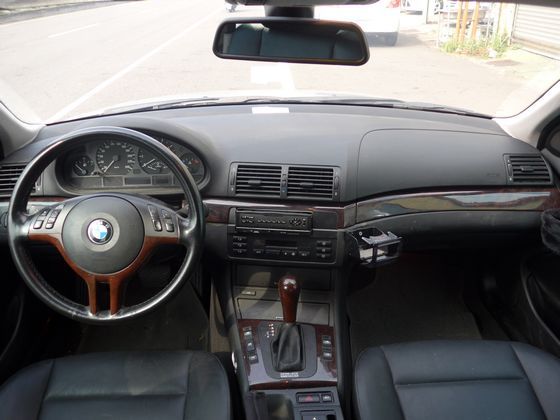 BMW 寶馬/318 I 照片2