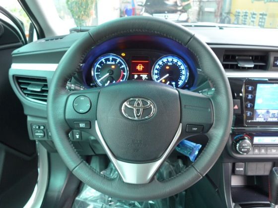 Toyota 豐田/Altis 照片6