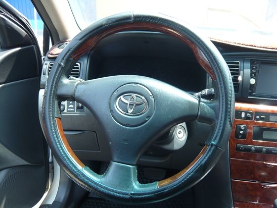 Toyota 豐田 Artis 1.8 照片5