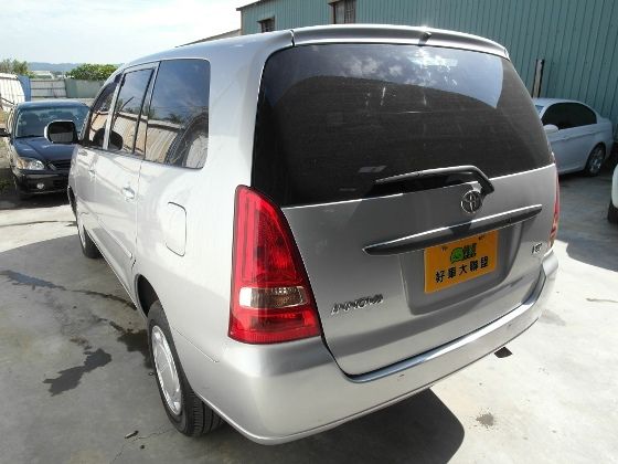 Toyota 豐田 Innova 2.7 照片10