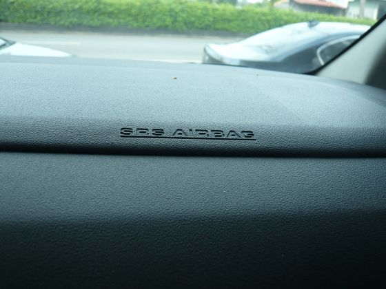 Toyota 豐田 Innova 2.0 照片8