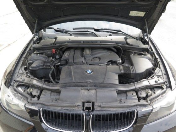 BMW 寶馬 320i 2.0 照片7