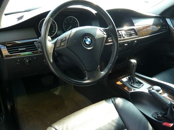 BMW 寶馬 523i 2.5 照片3