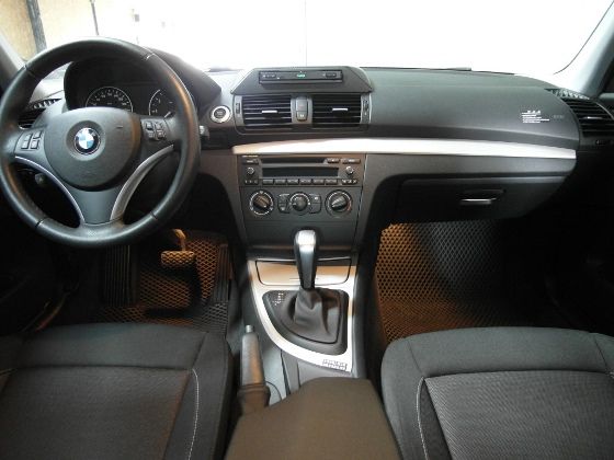 BMW 寶馬 118i 2.0 照片2